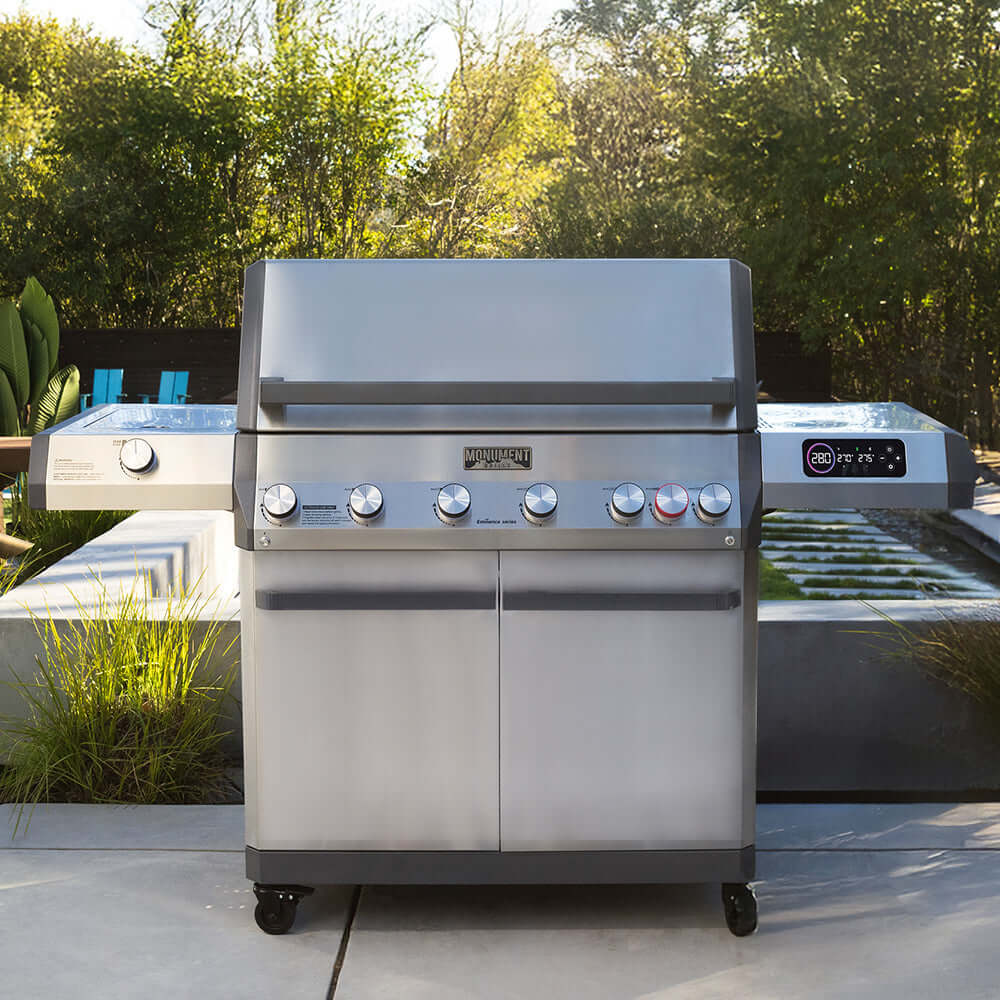 Eminence 605 | Advanced Stainless Natural/Propane Gas Grill
