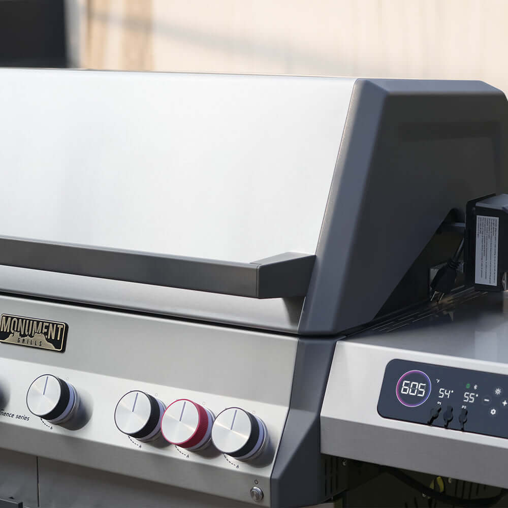 Eminence 605 | Advanced Stainless Natural/Propane Gas Grill