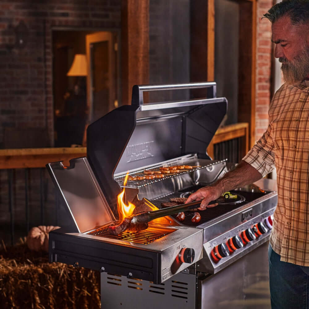 Denali 605Pro | Stainless Smart Propane Gas Grill