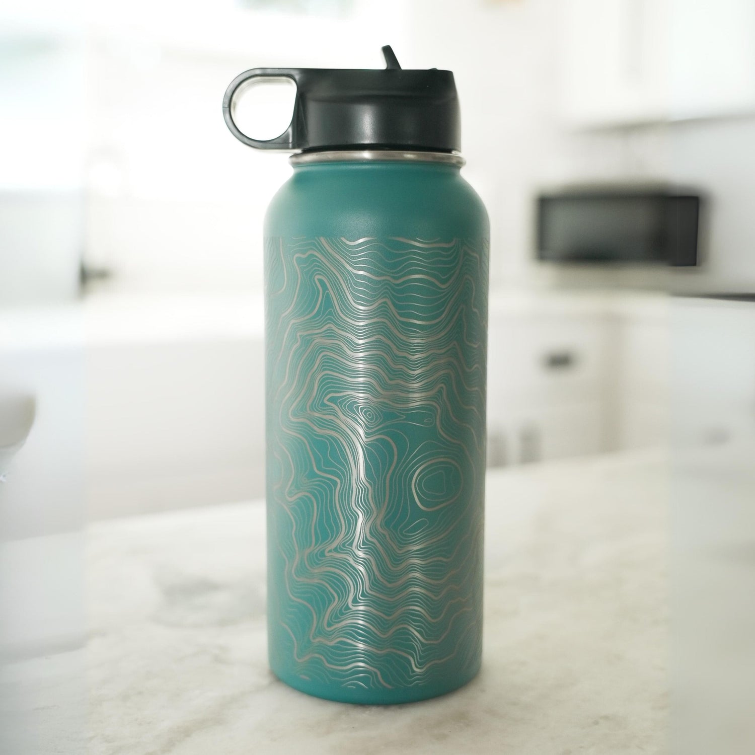Tahoma Mount Rainier Topo Water Bottle - Laser Etched - 32oz