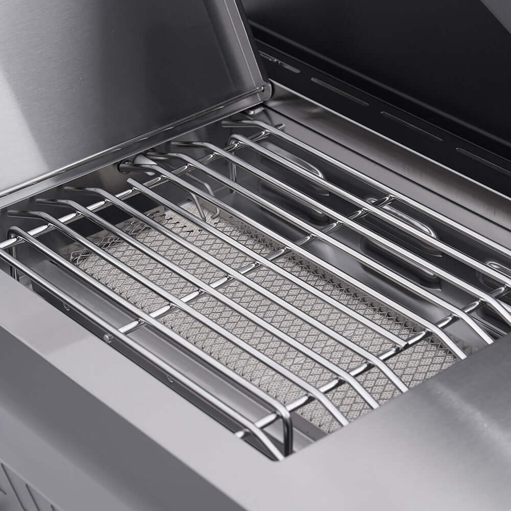 Eminence 405 |Tech Stainless Propane Gas Grill