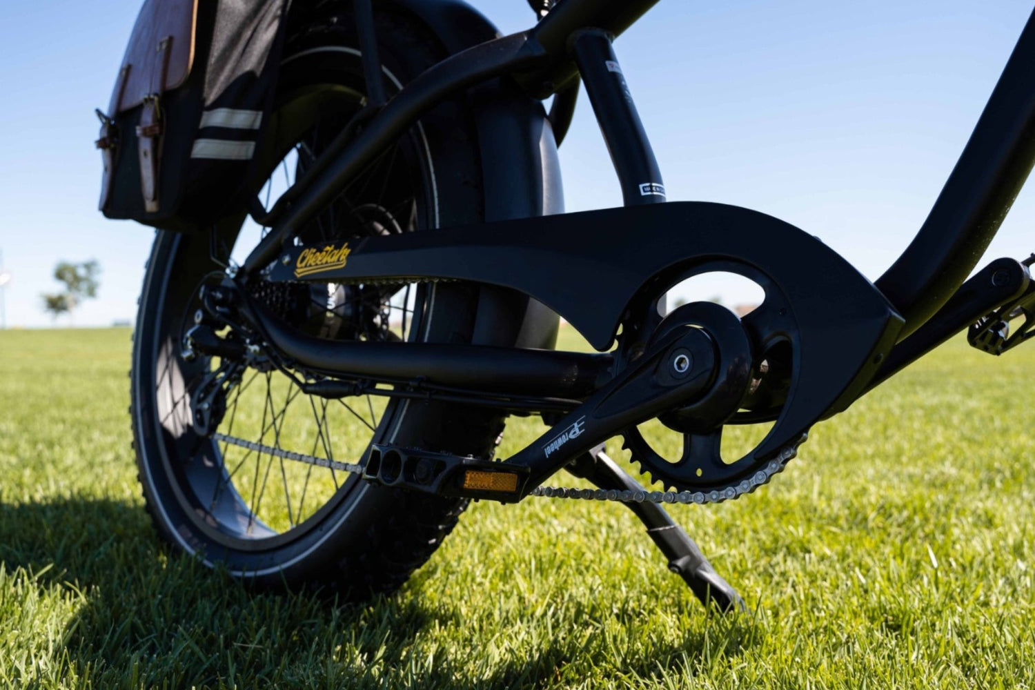 Cheetah Plus Cafe' Racer Ebike