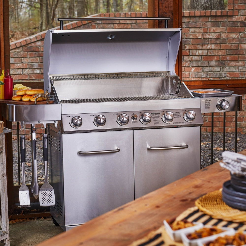 77352 | Full Stainless Propane Gas Grill