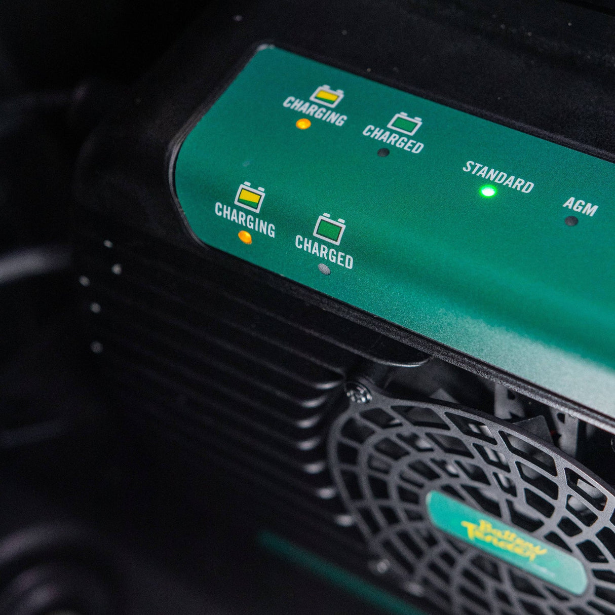 PowerPlus 24V 20 AMP On-Board Battery Charger and Maintainer