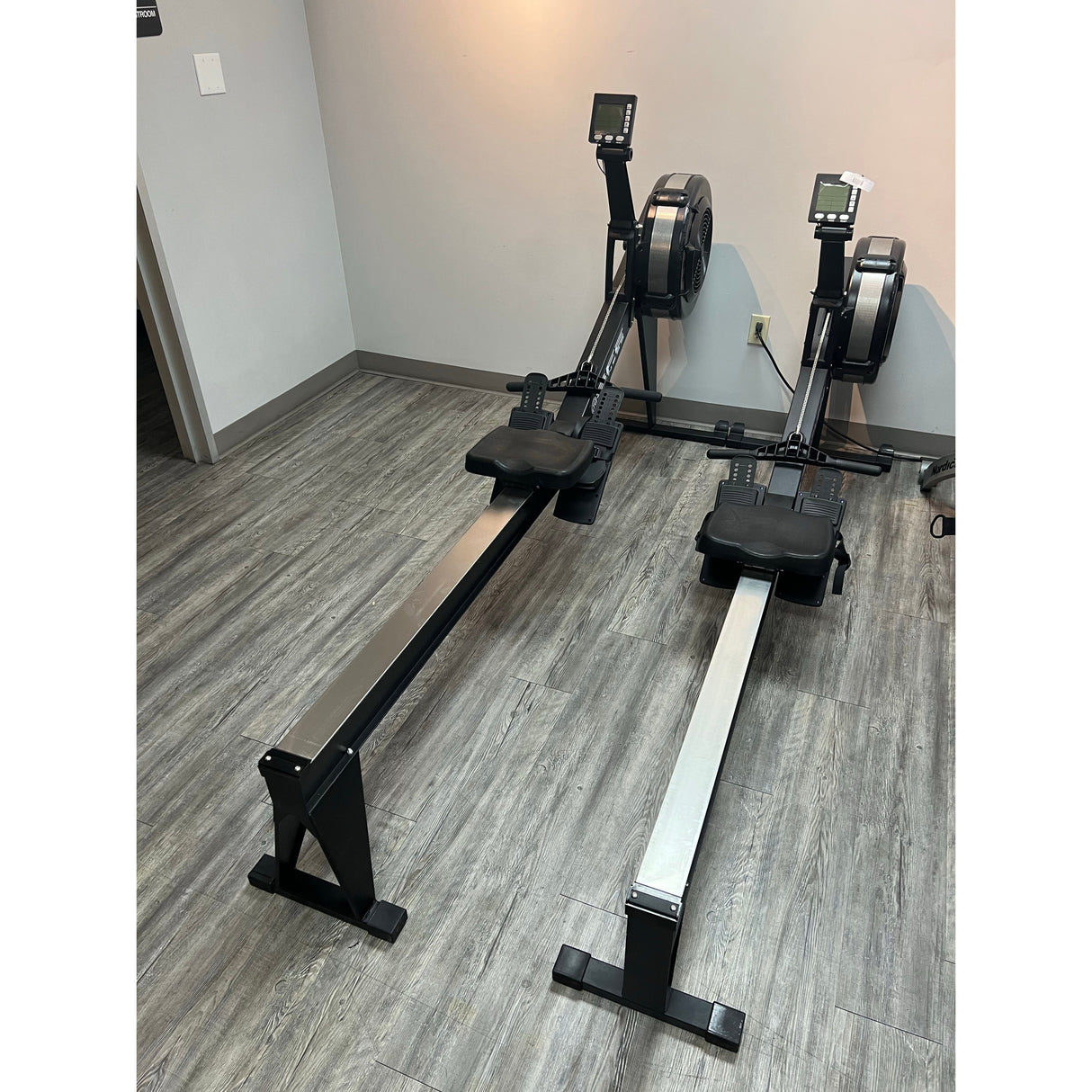 SFE Air Rowing Machine ELITE – Chain-Driven Rower with Performance Monitor, Foldable Design & Adjustable Features