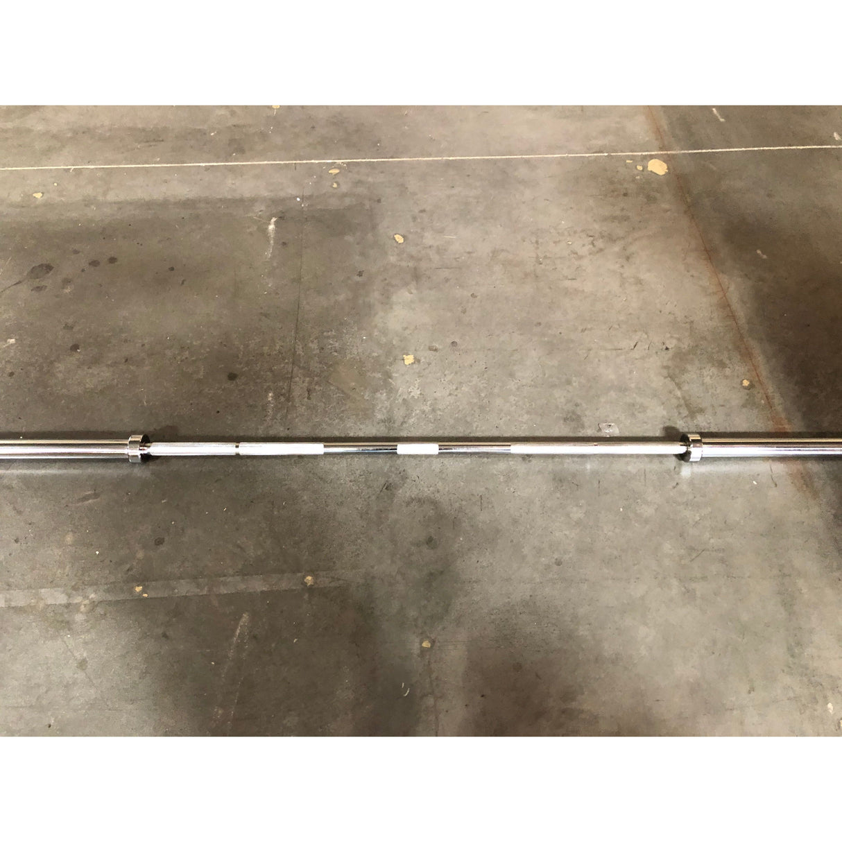 SFE 7 Ft Olympic Barbell (New)SFE 7 Ft Olympic Barbell – 45 lb Weightlifting Bar with 1000 lb Capacity, Chrome or Black Finish